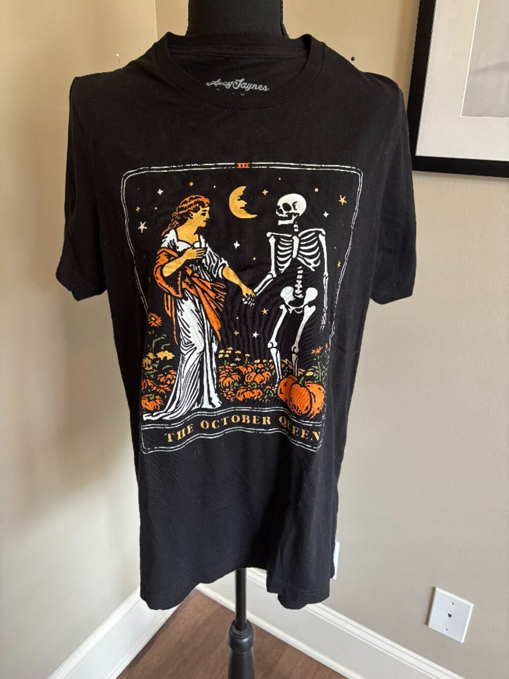 Lucy Jaynes Black Tarot Card Theme Halloween Tee
